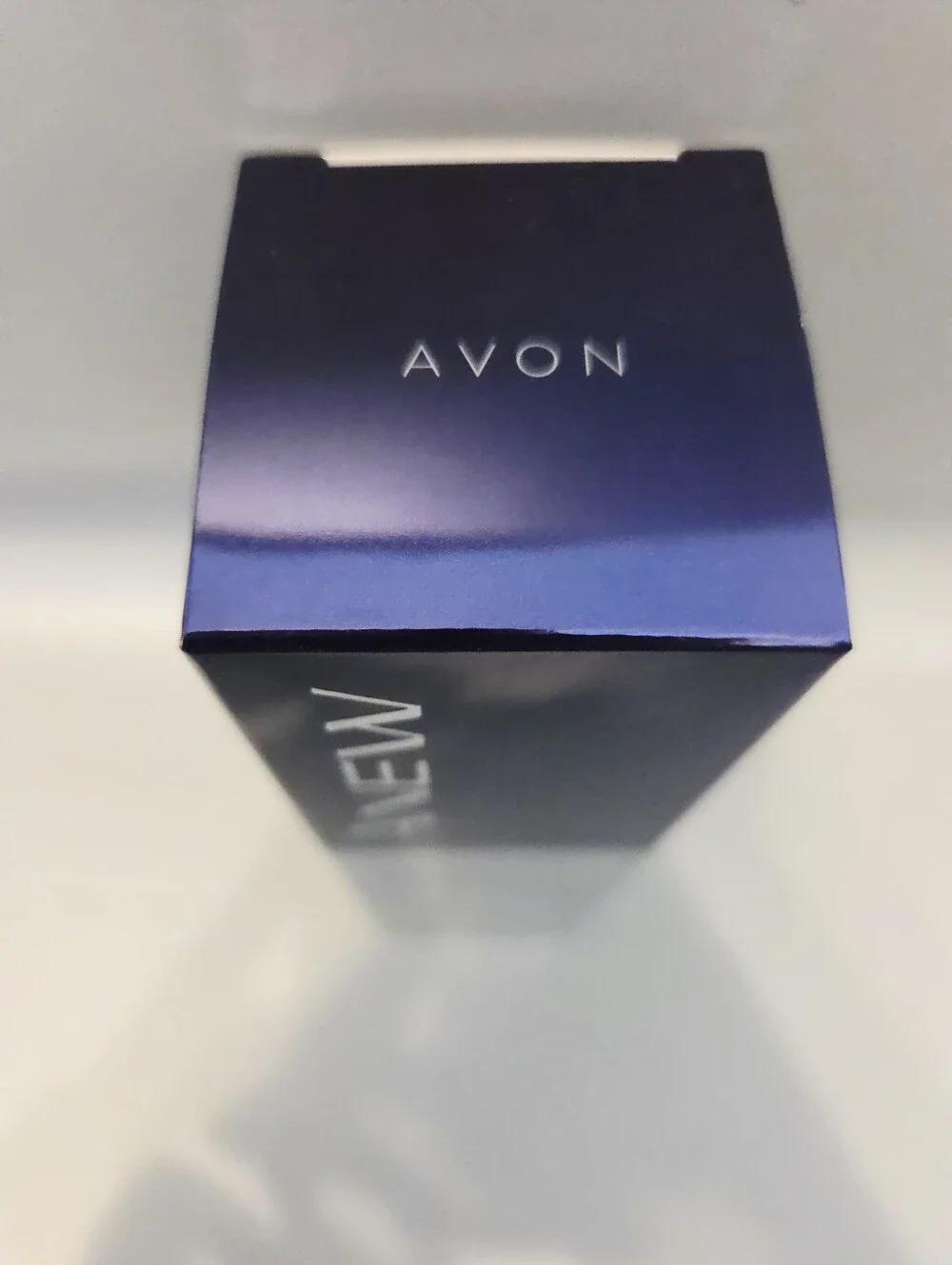 Avon Platinum Sculpting Body Serum 6.7 oz 200 ml New Sealed Firming Skincare